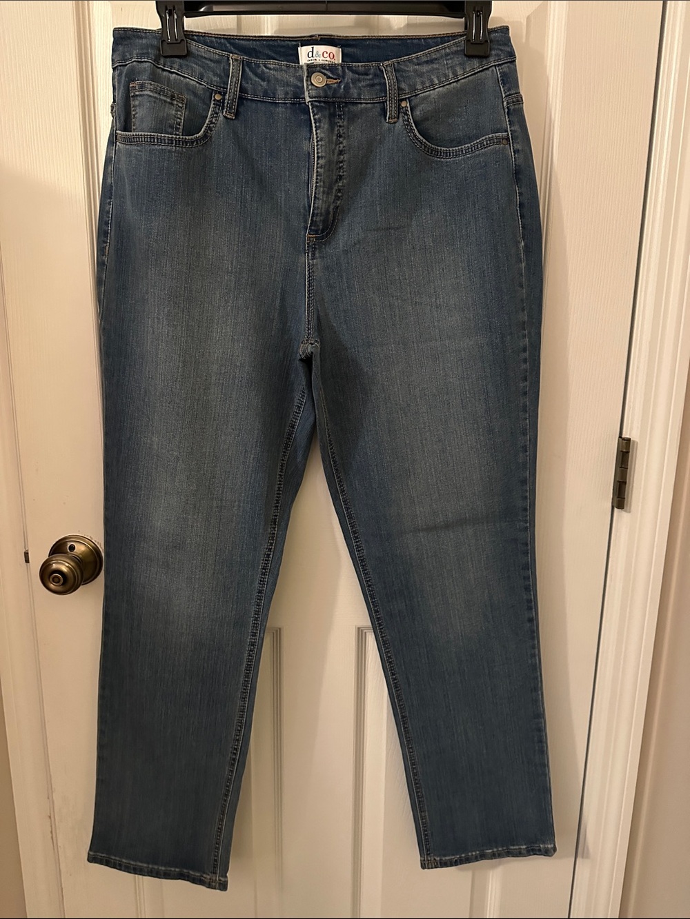 Women's Blue Straight-Leg Jeans